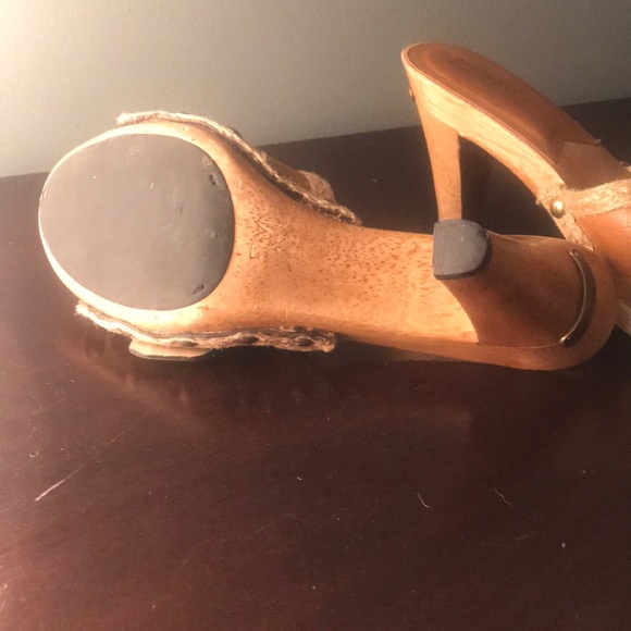 Leather and camel sandals - Picture 3 of 4